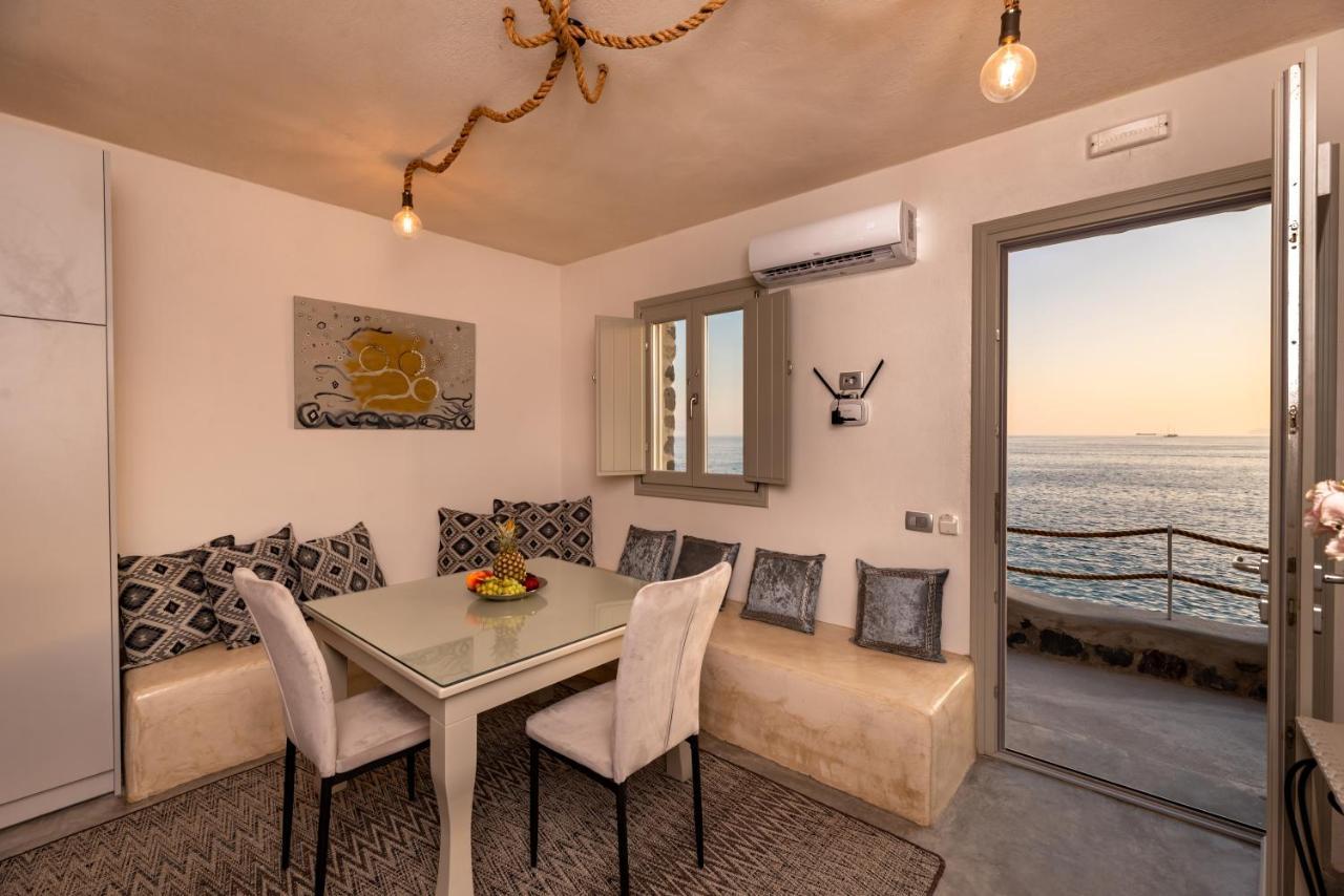 Akrotírion Black Bay Caves Suites מראה חיצוני תמונה